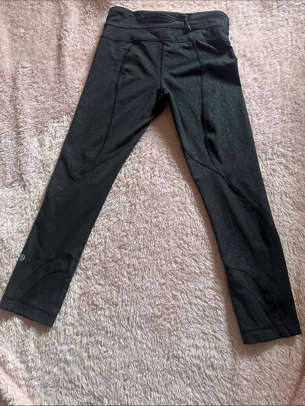 lululemon athletica Black Women's Performance crop